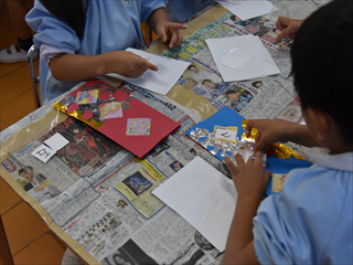１０月３０日 火 年長 七五三製作 学校法人 きよせ幼稚園